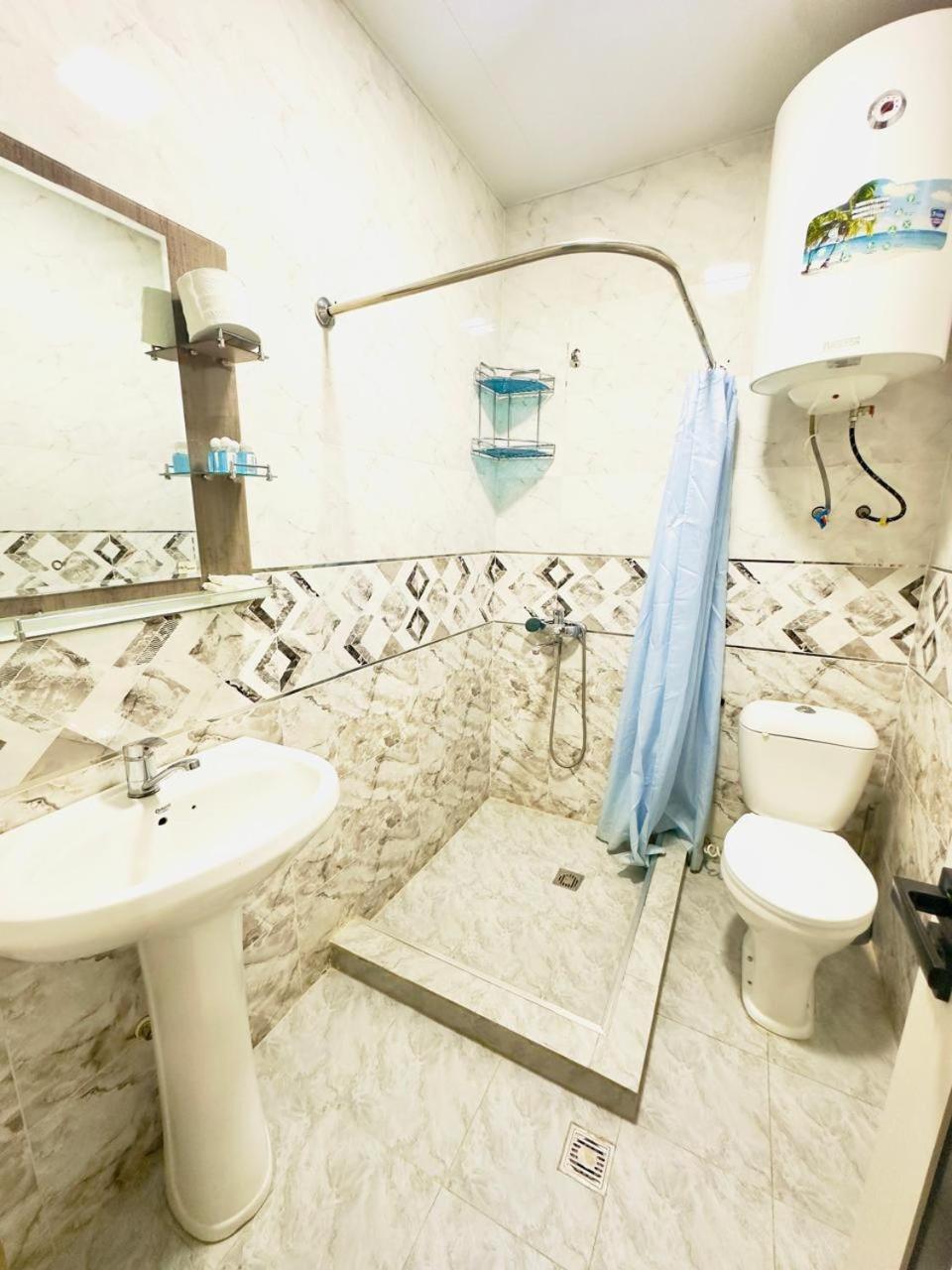 Greenway Hotel タシュケント エクステリア 写真